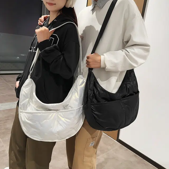 垣途者 潮牌复古秋冬服包韩版大容量单肩包 珠光棉 斜挎包 男女同款情侣款 多色