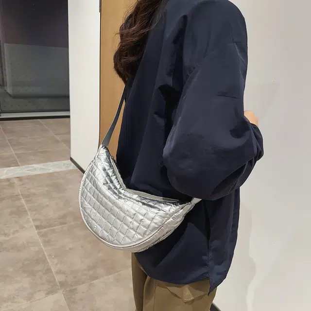 垣途者 小众秋冬时尚潮流 棉 斜挎包 男女同款情侣款 多色