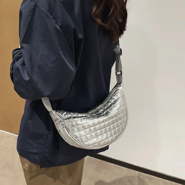 垣途者 小众秋冬时尚潮流 棉 斜挎包 男女同款情侣款 多色