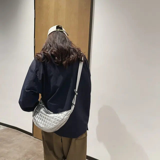 垣途者 小众秋冬时尚潮流 棉 斜挎包 男女同款情侣款 多色