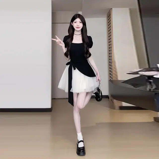 依钗 法式方领赫本风甜美简约气质礼服公主裙假两件网纱拼接蝴蝶结甜美蓬裙裙身设计感绑带收腰显瘦且舒适时尚优雅短袖连衣裙 女款