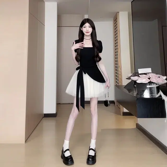 依钗 法式方领赫本风甜美简约气质礼服公主裙假两件网纱拼接蝴蝶结甜美蓬裙裙身设计感绑带收腰显瘦且舒适时尚优雅短袖连衣裙 女款