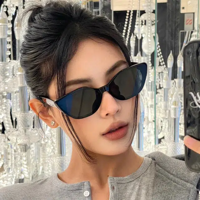 匠达人 美式复古潮流街拍时尚时髦凹造型显脸小防紫外线防晒高级感个性设计蝶形 太阳眼镜 男女同款情侣款