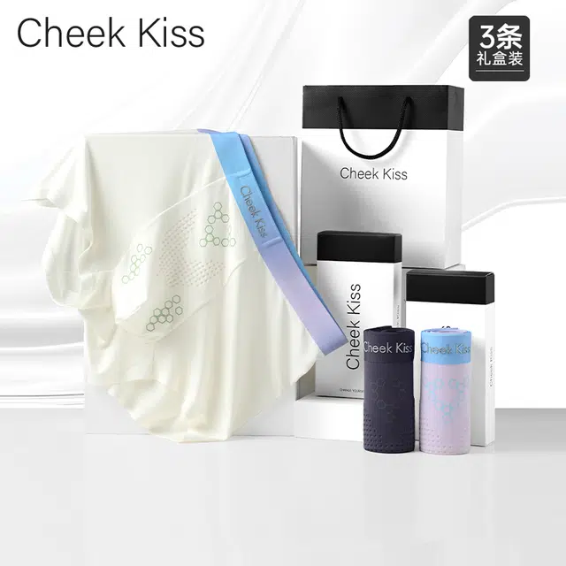 cheekkiss C 7A 3