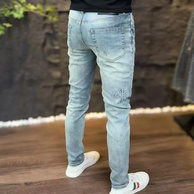 M17 STUDIO vibe