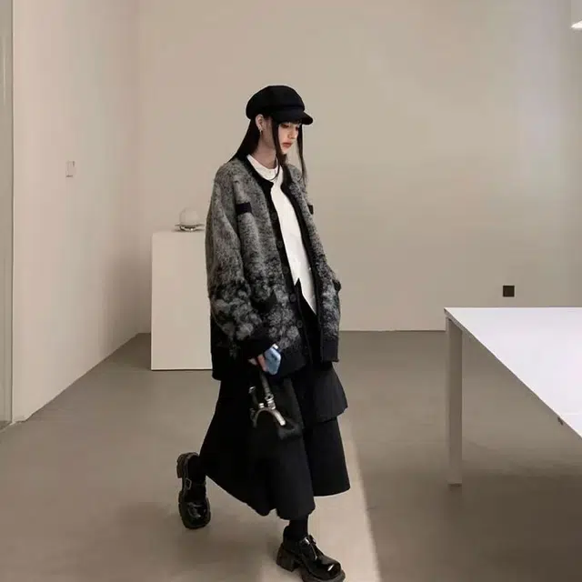 M17 STUDIO ins