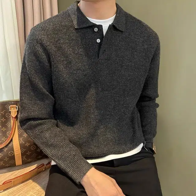 M17 STUDIO polo
