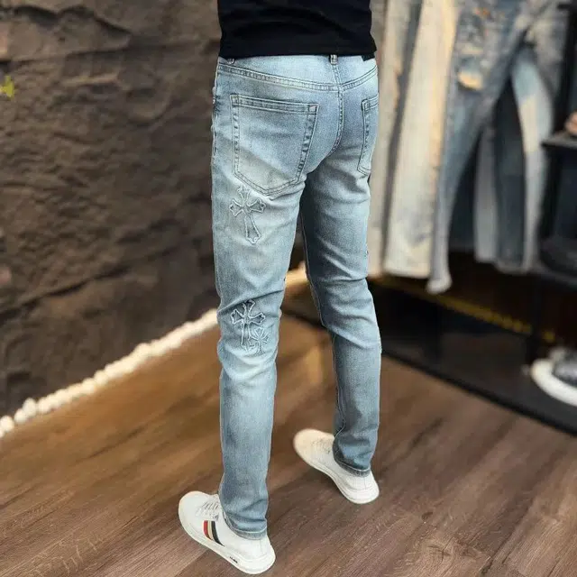 M17 STUDIO vibe