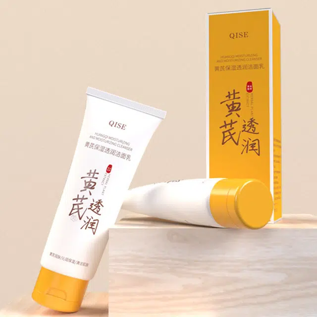 琪瑟 黄芪润透洁面乳 保湿清洁