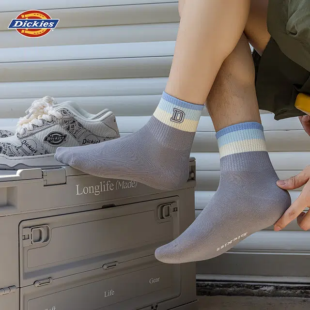 Dickies