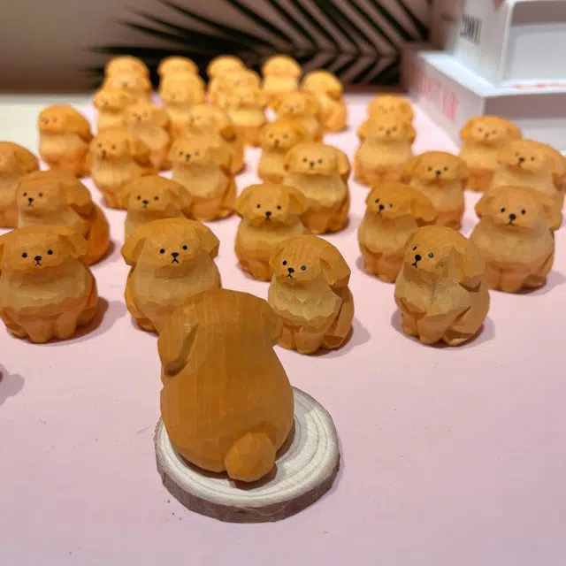 琢玉居 小金毛 狗狗 可爱萌趣动物 实木雕刻 柴木 摆件 男女同款情侣款
