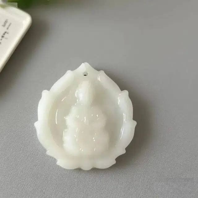 琢玉居 莲花观音 新中式如意莲花#好运 琉璃 吊坠 女款