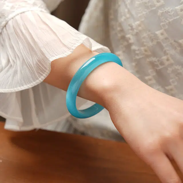 【收藏赠精致小元宝】 琢玉居 新中式古典白月光 学院风 冰沁海月 夏日显白 温婉高级感 好运 旗袍汉服配饰 琉璃 手镯 女款