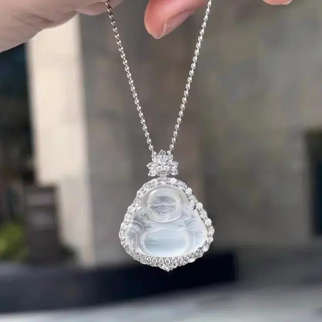 琢玉居 喜笑弥勒佛 新中式本命年大肚佛 温润平安#好运 琉璃 吊坠 女款