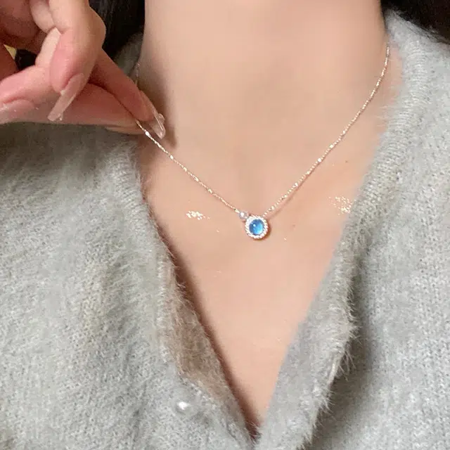 琢玉居 海蓝吊坠 精致高级感设计 小众轻奢 日常百搭配饰 学生 琉璃 项链 女款