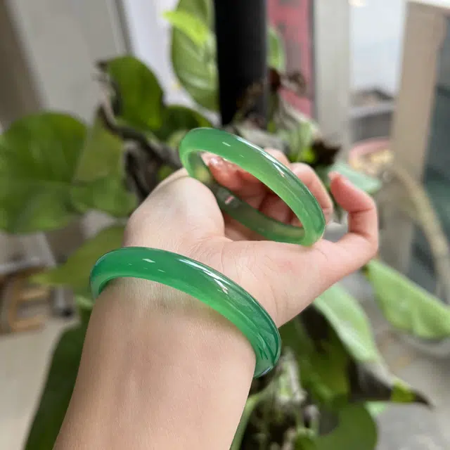 【收藏赠精致小元宝】 琢玉居 新中式古典 学院风 碧绿浮光 显白 温婉高级感 好运 旗袍汉服 琉璃 手镯 女款