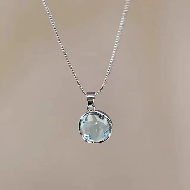 琢玉居 新中式 海洋蓝 精致轻奢 小众高级感设计个性时尚吊坠 显白搭配配饰 琉璃 项链 女款