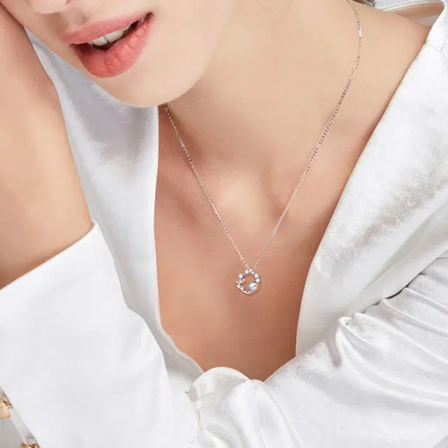 琢玉居 恋恋星愿星球 时尚轻奢高级感 锁骨链 百搭 小众设计 好运 琉璃 项链 女款