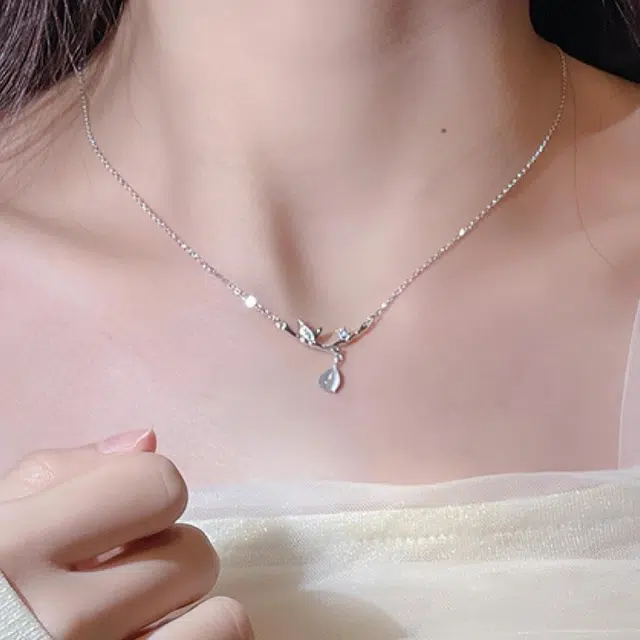 S925