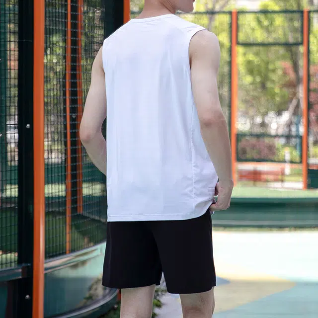 BOBBY ABLEY x UNIWOLF T