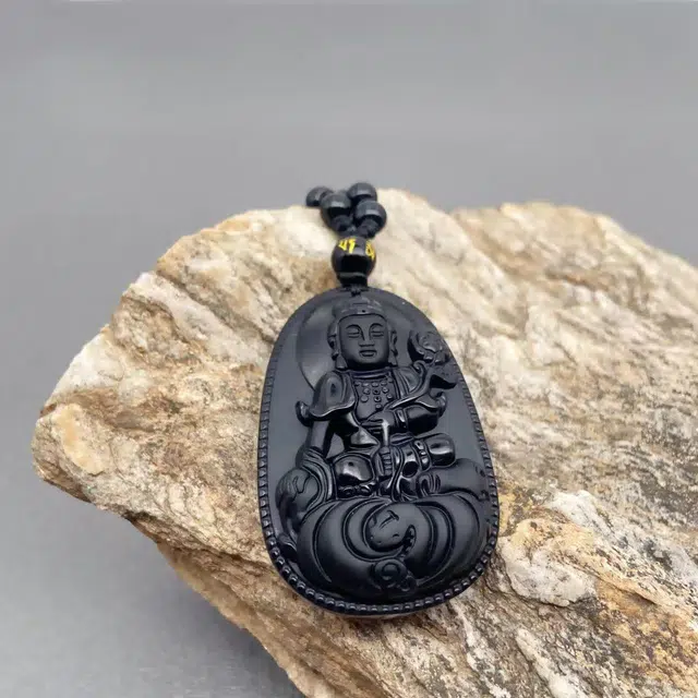 耳玺 高品质一物一证普贤菩萨蛇生肖守护神本命佛平安顺遂新中式招财进宝转运国风复古配饰好运天然 黑曜石 项链 男女同款情侣款