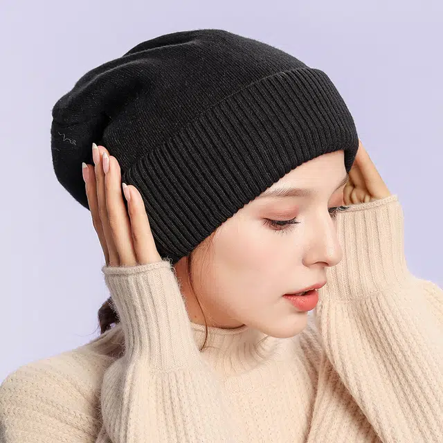 俞兆林 秋冬季 保暖 双层 纯色宽松 盖耳朵 显脸小 聚酯纤维 绒线帽 男女同款情侣款