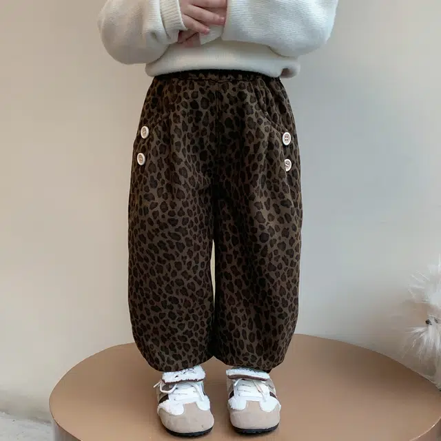 ALI THE FOX