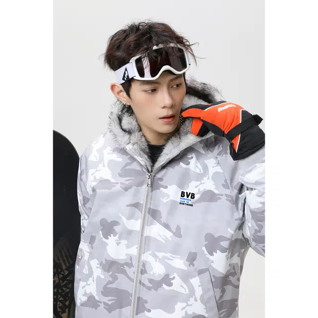 普鲁士多特蒙德 美式座山雕毛领加厚保暖棉服 男女同款