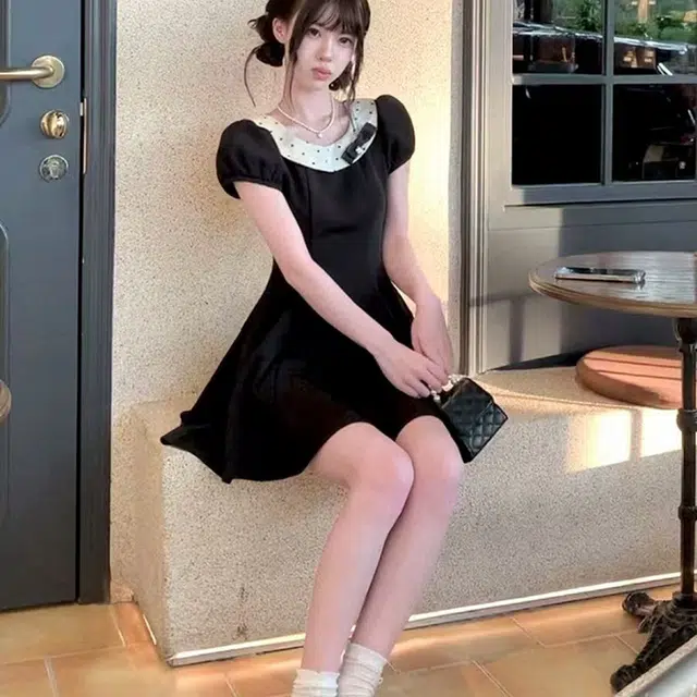 COMMA GIRL miu