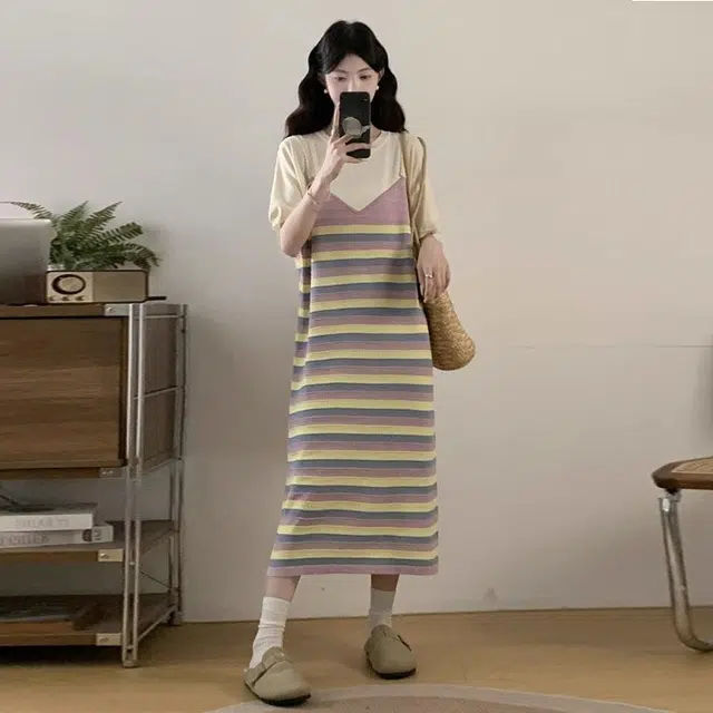 COMMA GIRL