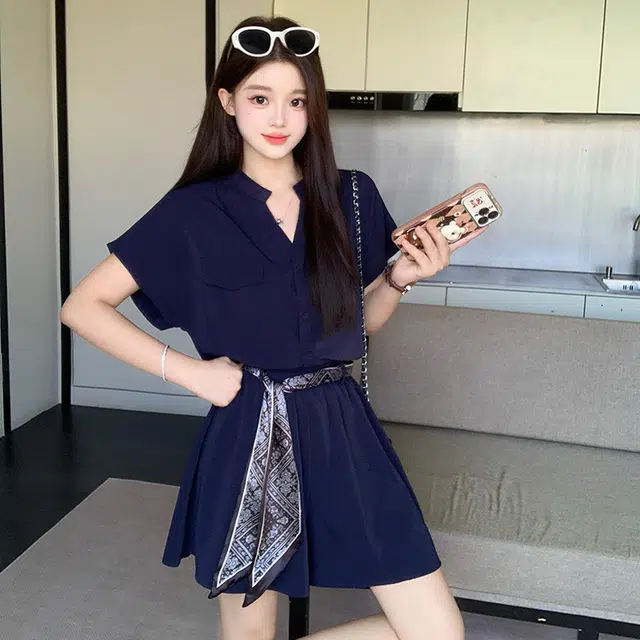 COMMA GIRL MM2025v