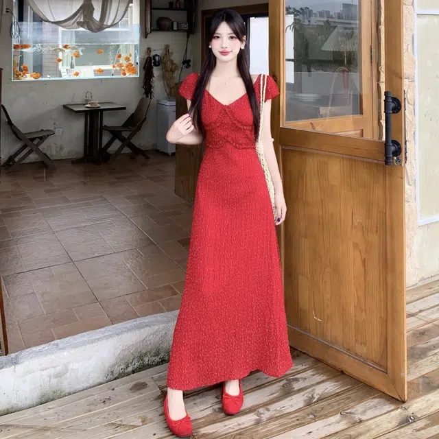 COMMA GIRL MM