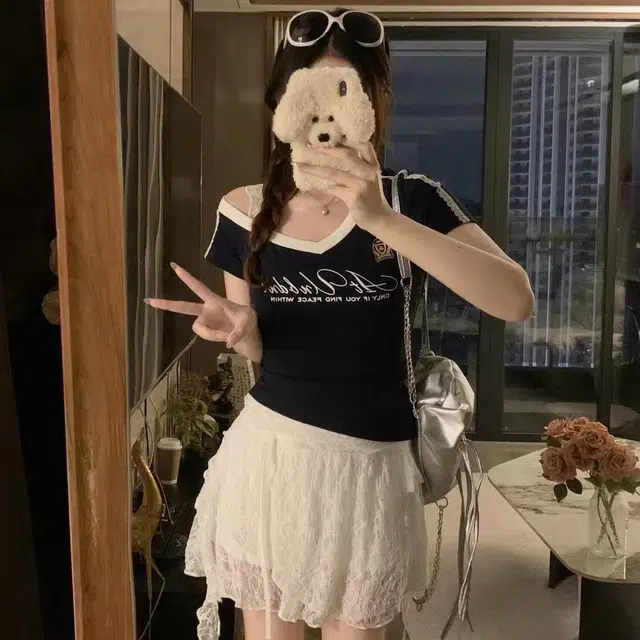 COMMA GIRL MMT