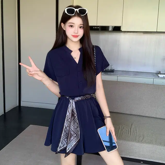 COMMA GIRL MM2025v