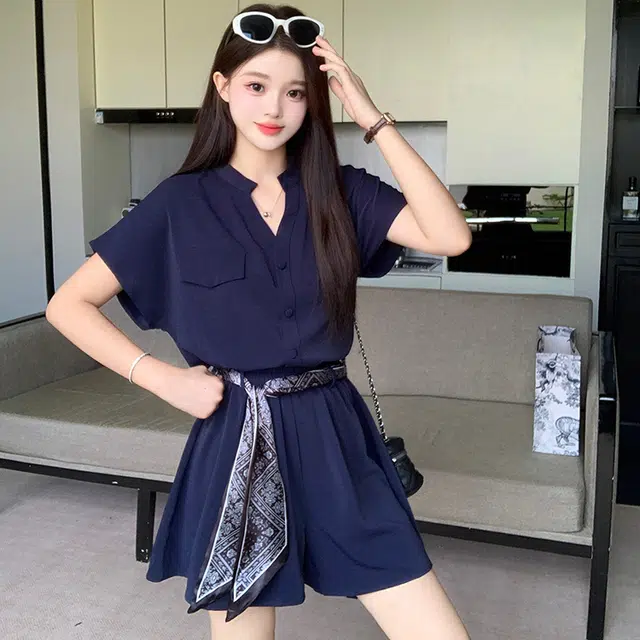 COMMA GIRL MM2025v