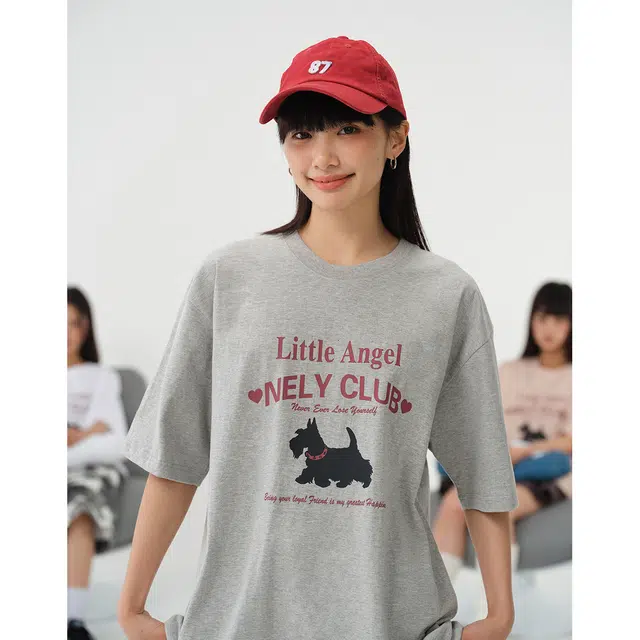 NELY T