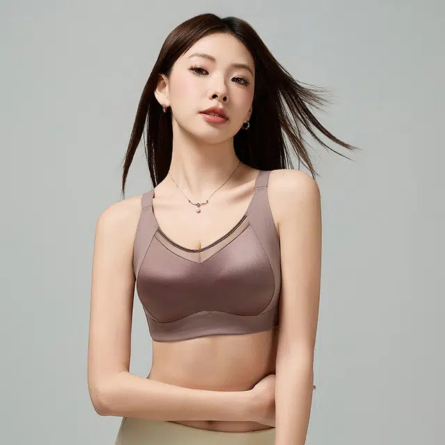 健将 无痕缎面薄款聚拢透气防下垂无钢圈抹胸提拉舒适文胸 女款 礼袋装