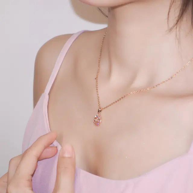 PINK U