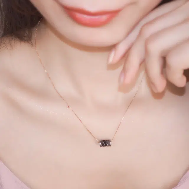 PINK U ins