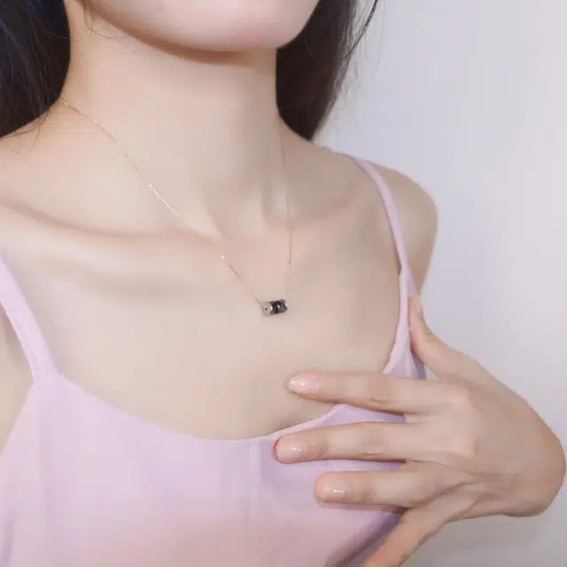 PINK U ins