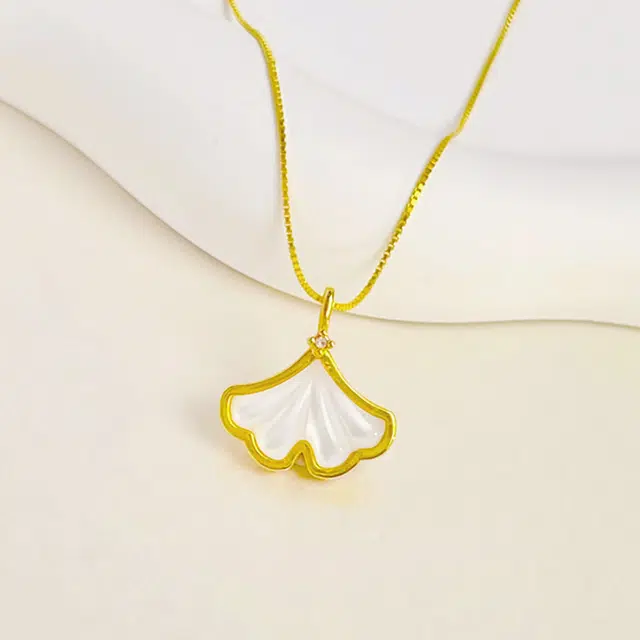 KING TAI SANG 18K
