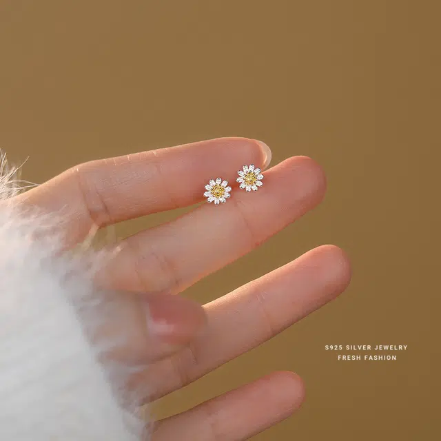 MONI JEWELLERY S925