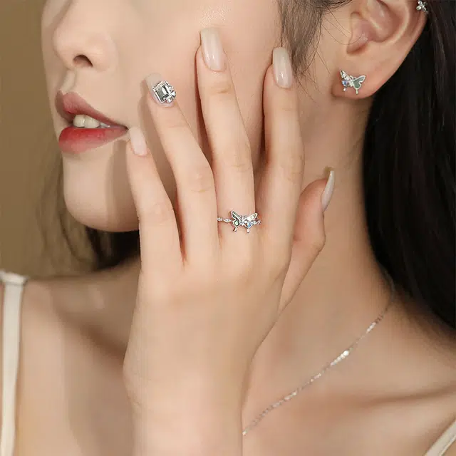 MONI JEWELLERY 925