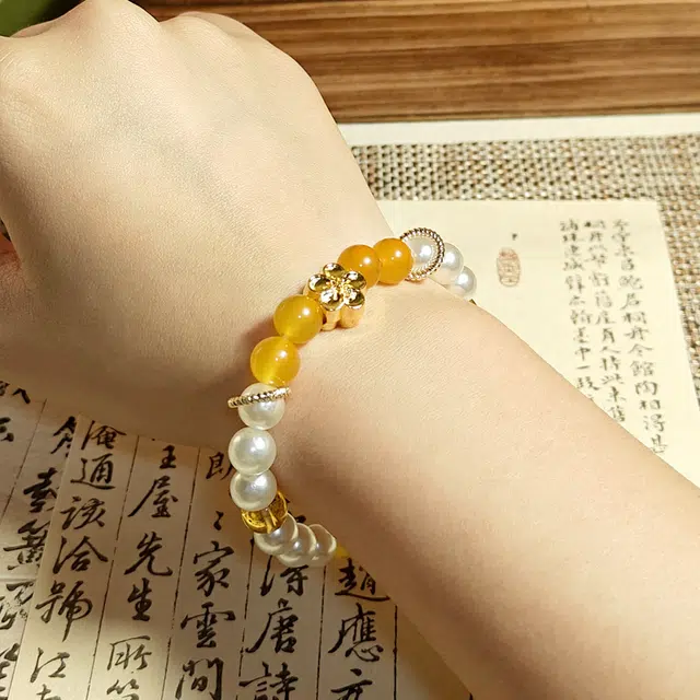 嘉福莱 糖渍桂花 复古轻奢精致甜美 莹润可爱温柔小众 平安喜乐 国风原创设计 琉璃 合金 贝珠 手串 女款