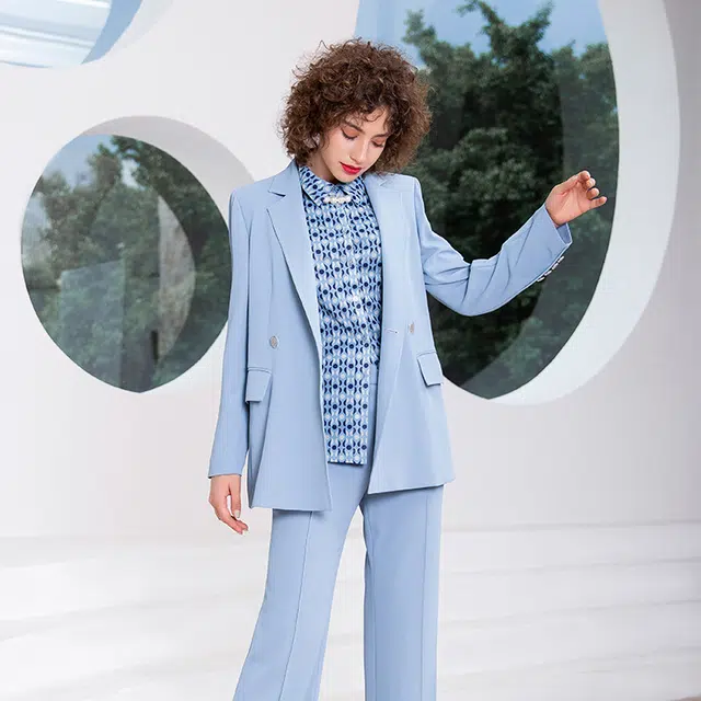 BESIONIA SS23