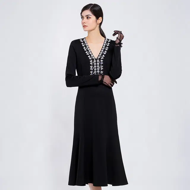 BESIONIA SS22 V