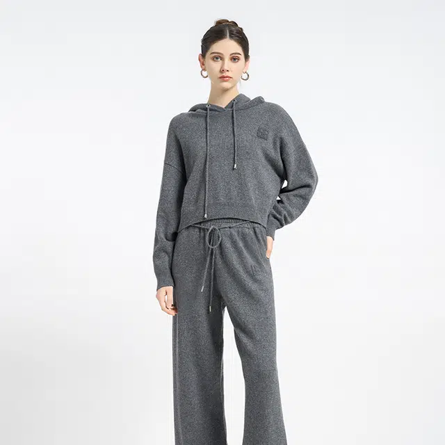 BESIONIA FW23