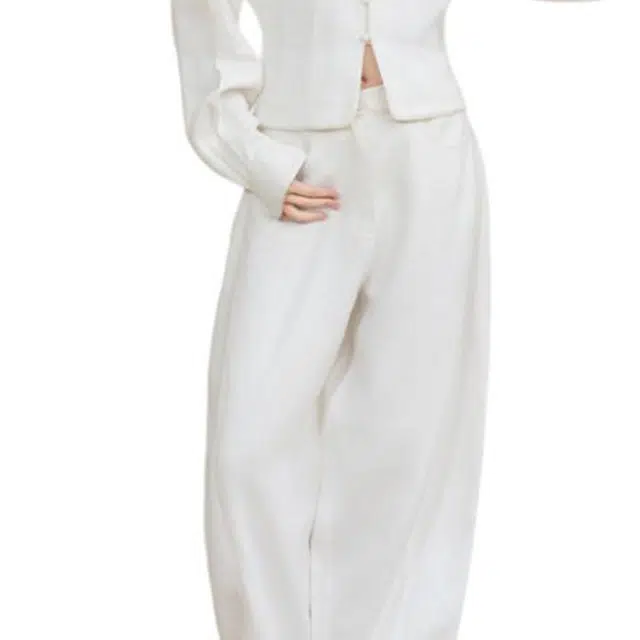 BESIONIA SS25