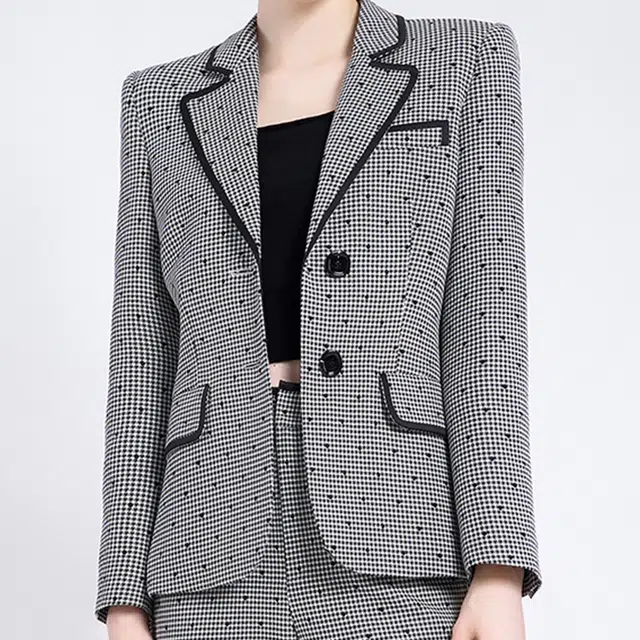 BESIONIA FW23 V