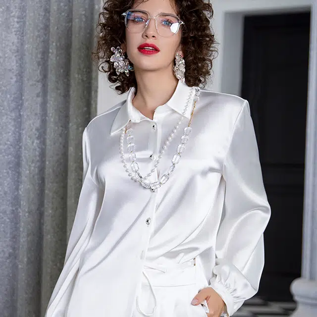 BESIONIA SS23